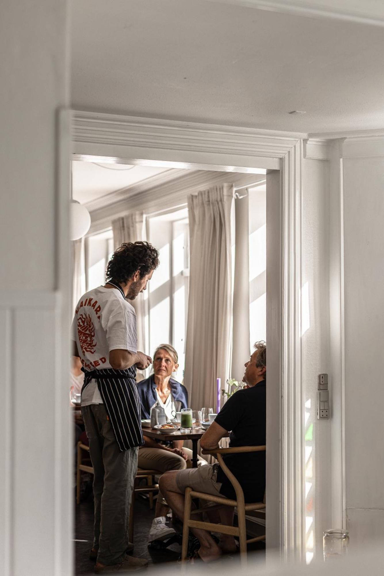 Arnfeldt Hotel Ærøskøbing Exteriör bild